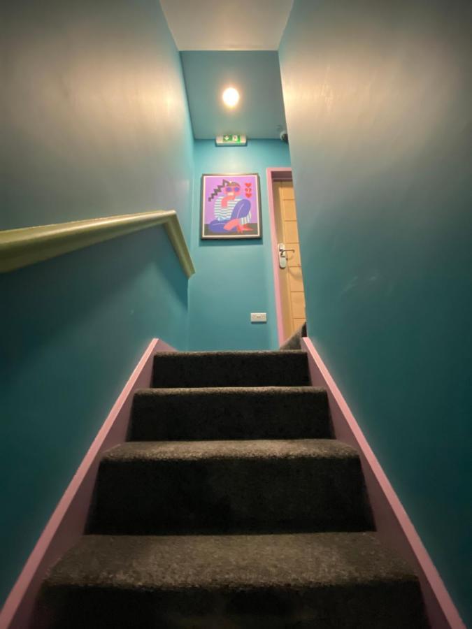 Aaron Wise - 51 Fitzhamon Apartments كارديف المظهر الخارجي الصورة